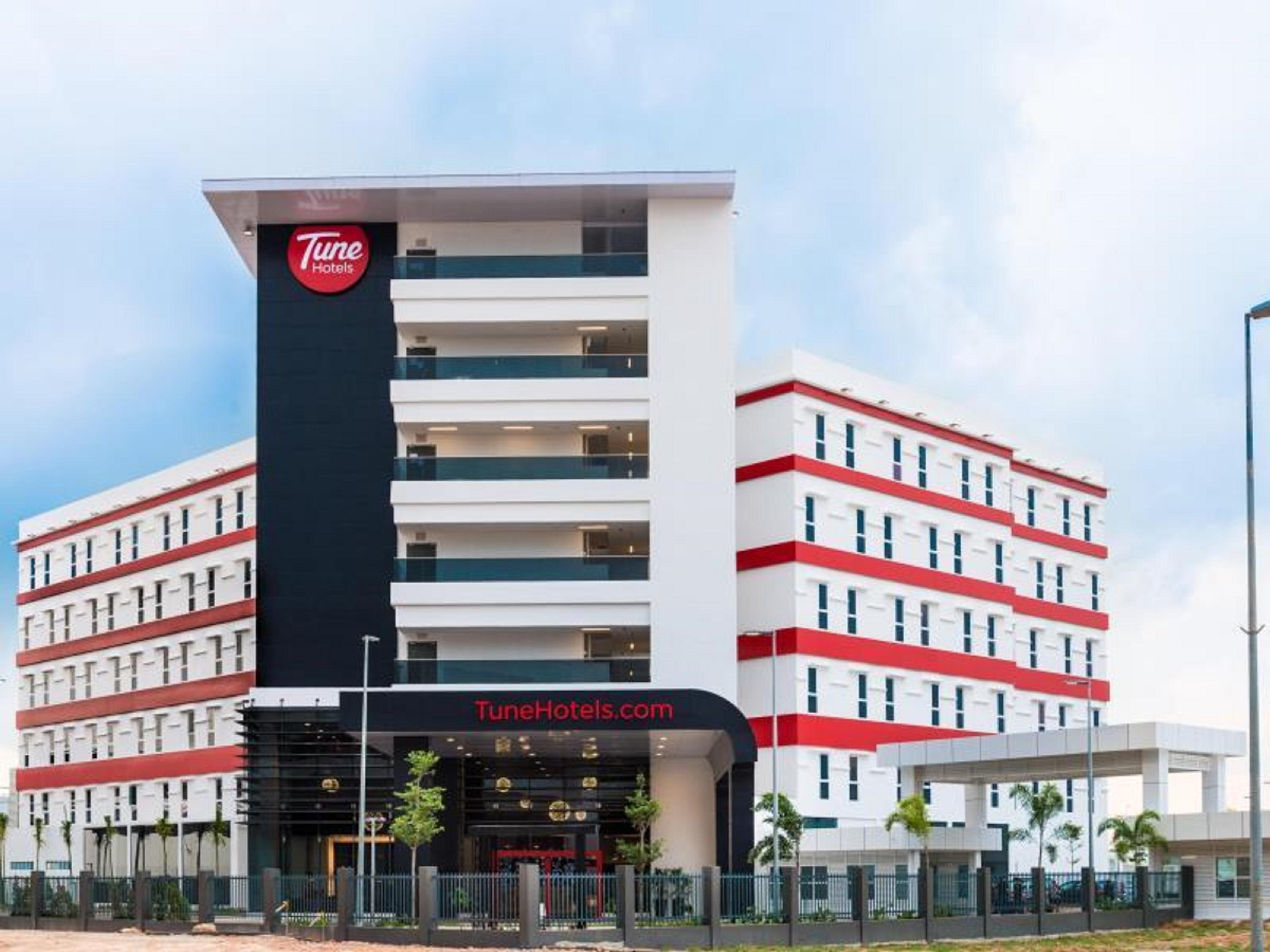 Tune Hotel Klia-Klia2, Airport Transit Hotel Сепанг Экстерьер фото