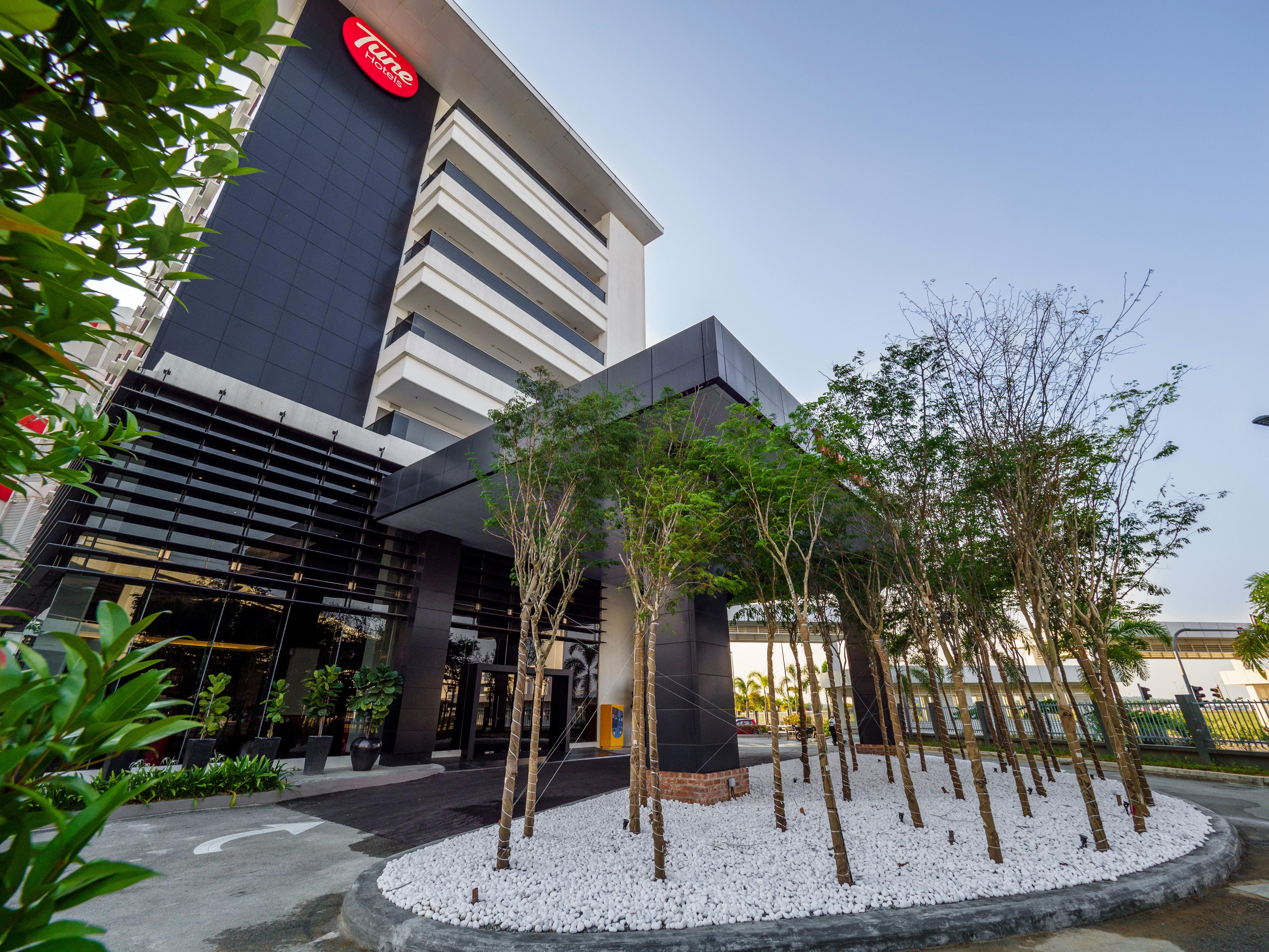 Tune Hotel Klia-Klia2, Airport Transit Hotel Сепанг Экстерьер фото