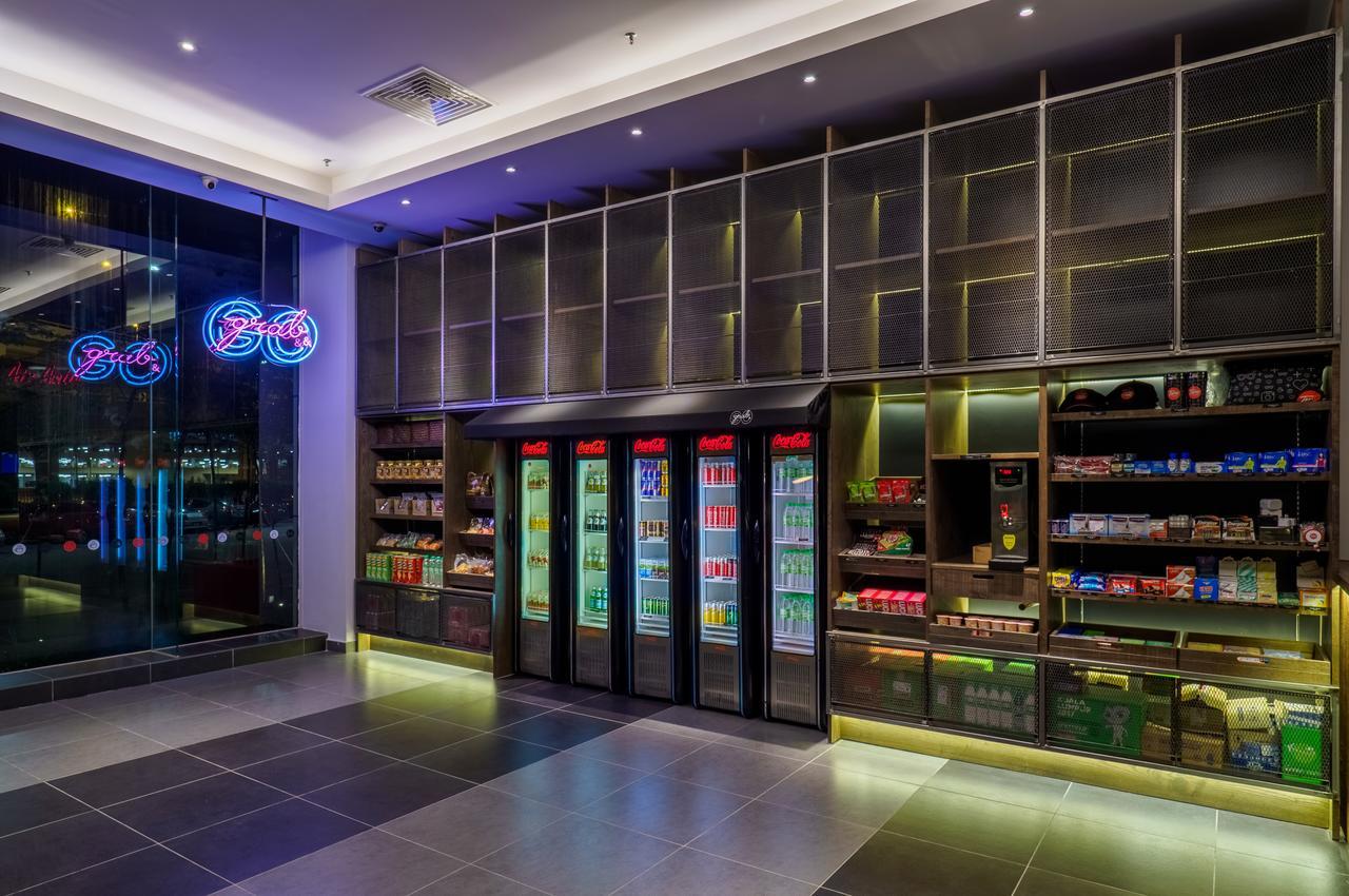 Tune Hotel Klia-Klia2, Airport Transit Hotel Сепанг Экстерьер фото